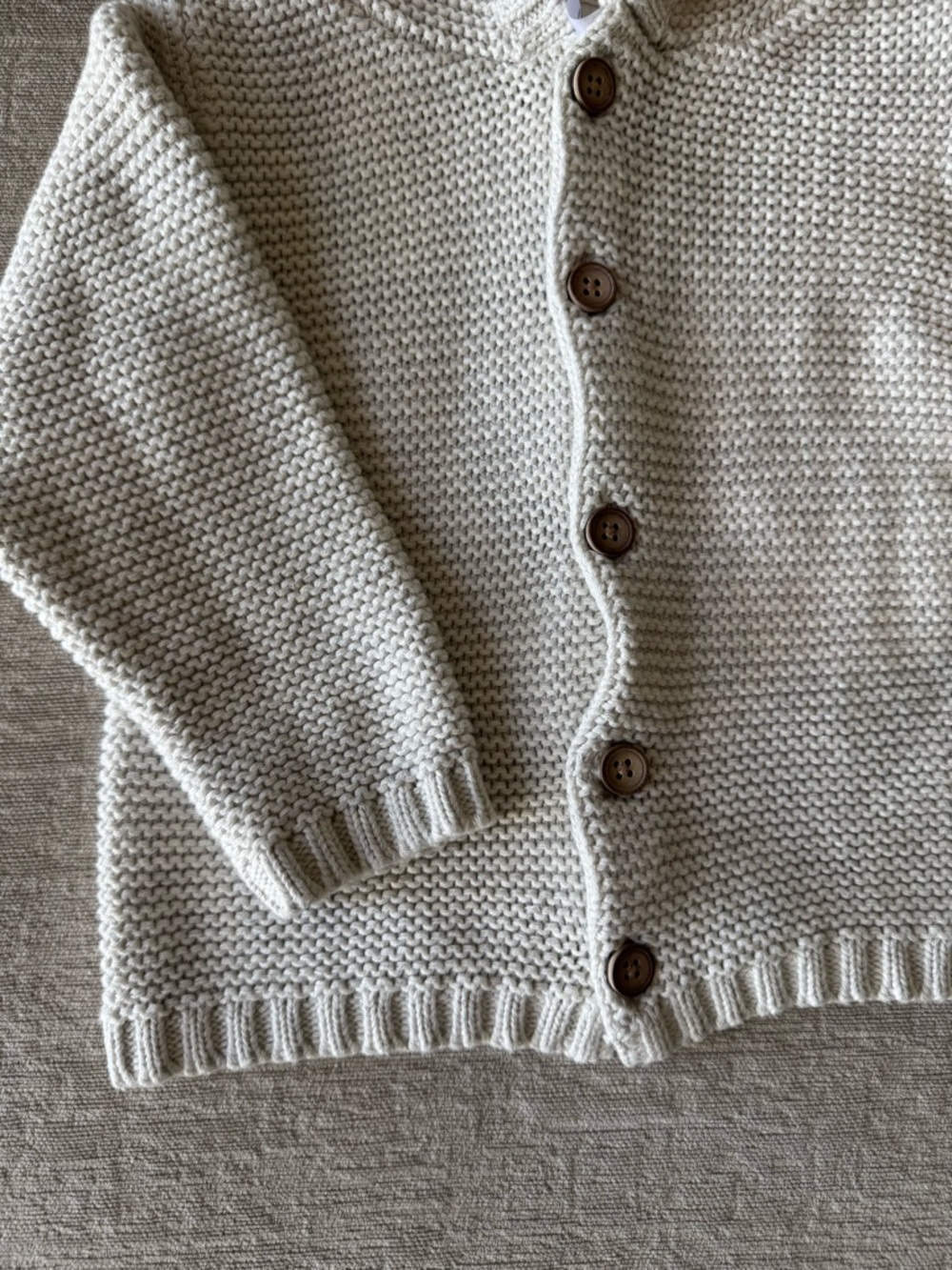 Carter’s Baby Knit Bear Hoodie Cardigan 24M Cream Button Up Sweater Cute Neutral - Picture 4 of 9